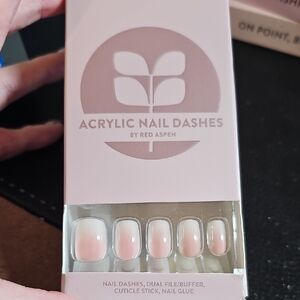 Red Aspen Pink Acrylic Nail Dashes Marvelous Maialen Ombre squoval